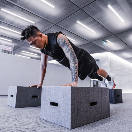 Plyo box and fitness training with the Xbrick