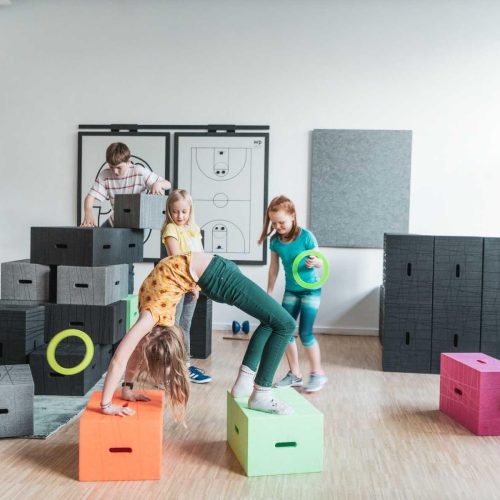 _BKF8133 Kinderhocker und Sitzmöbel für Schulen und Universitäten