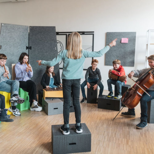 Sitzmöglichkeit Musikschule Sitzkreis